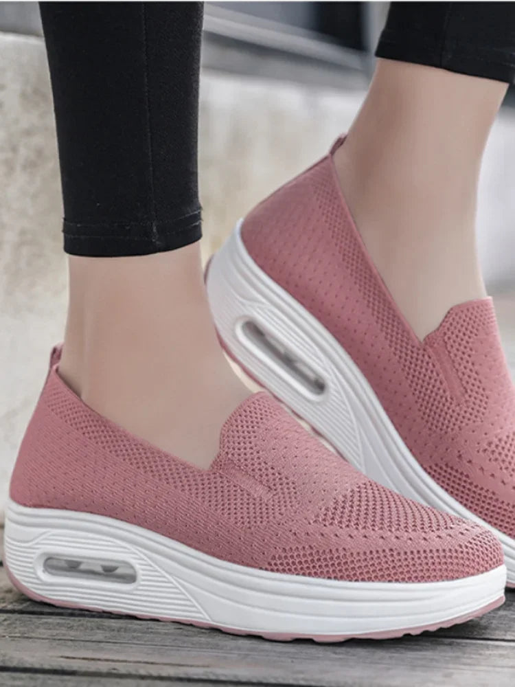 Comfortable Women's Casual Shoes - Breathable and Lightweight