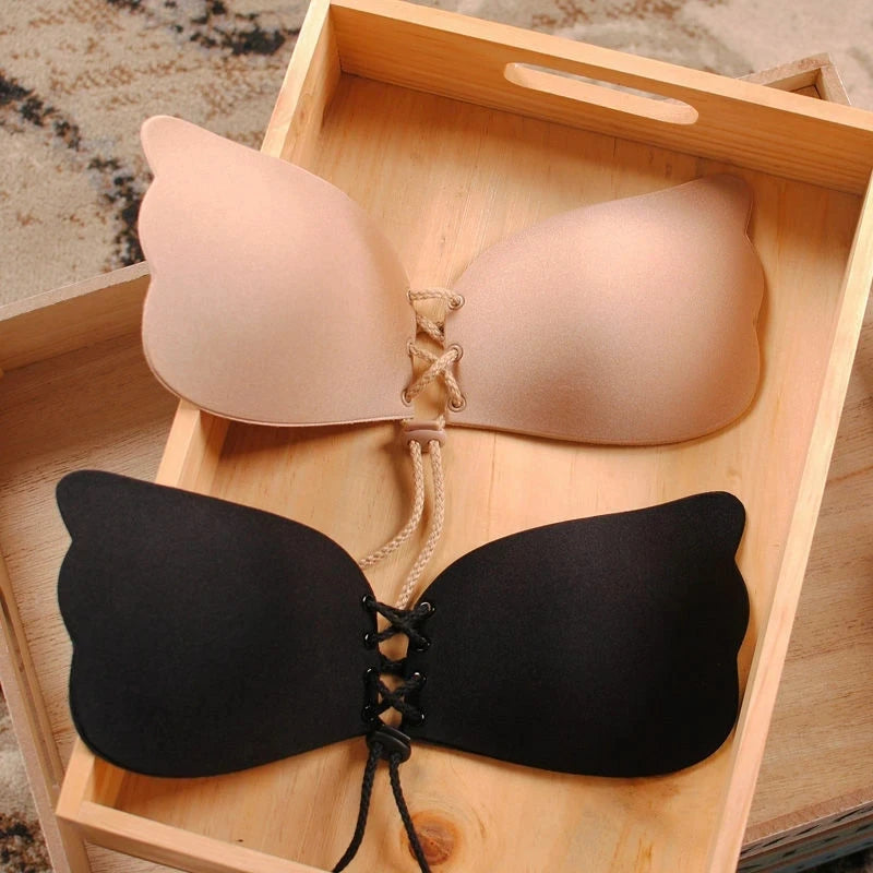 Seamless push-up adhesive bra