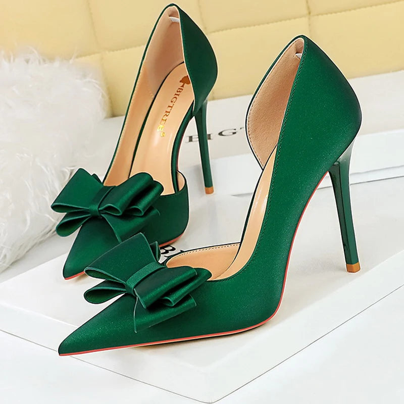 BIGTREE women's pumps with bow, high heels and satin - Elegance guaranteed!